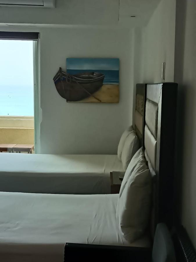 Capitan Suites Sea View Канкун Экстерьер фото