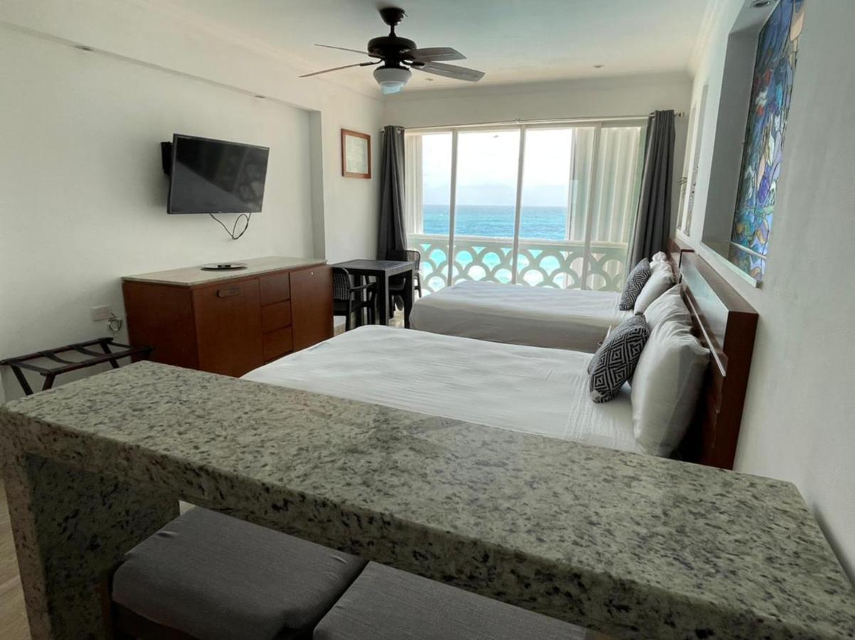 Capitan Suites Sea View Канкун Экстерьер фото